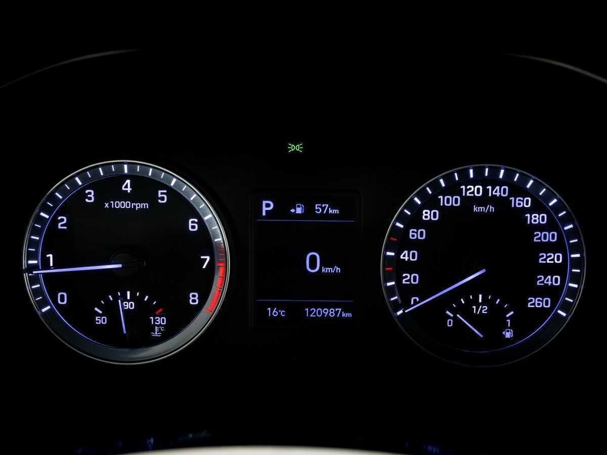Купить Hyundai Sonata с пробегом. Фото: #21