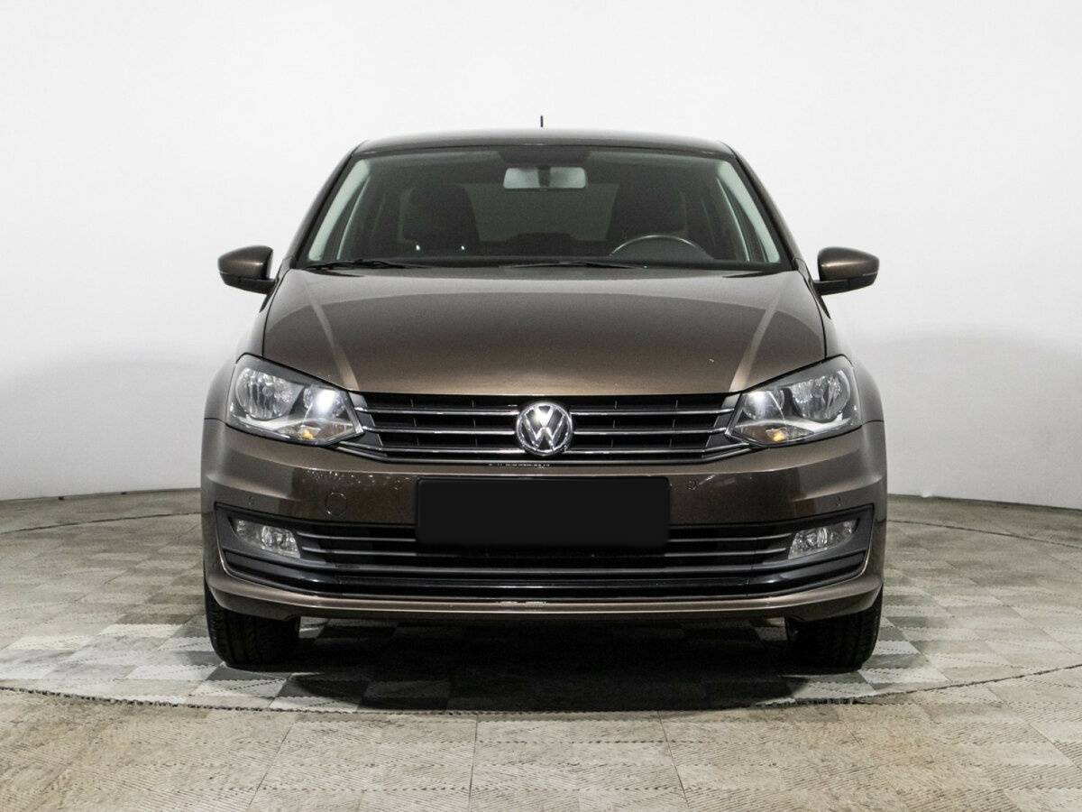 Купить Volkswagen Polo с пробегом. Фото: #1
