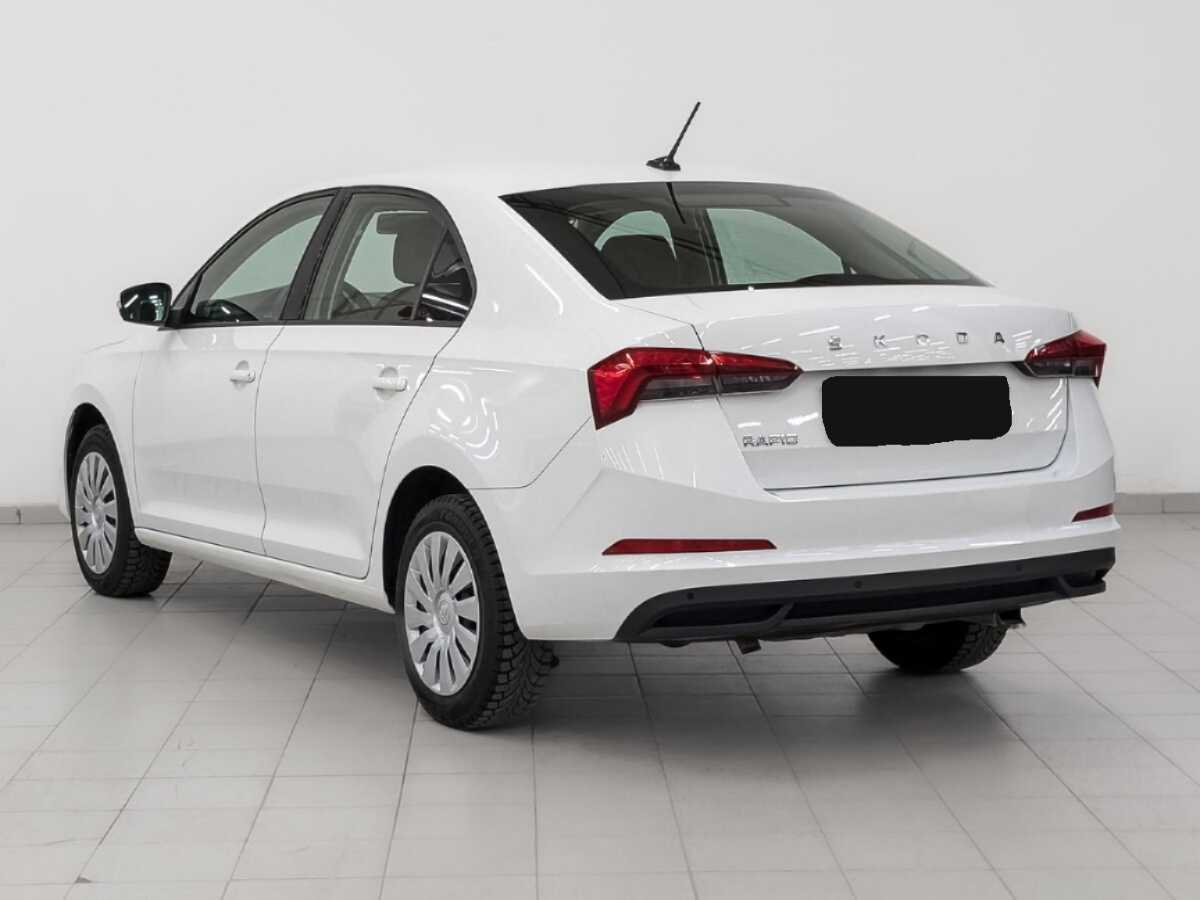 Купить Skoda Rapid с пробегом. Фото: #6