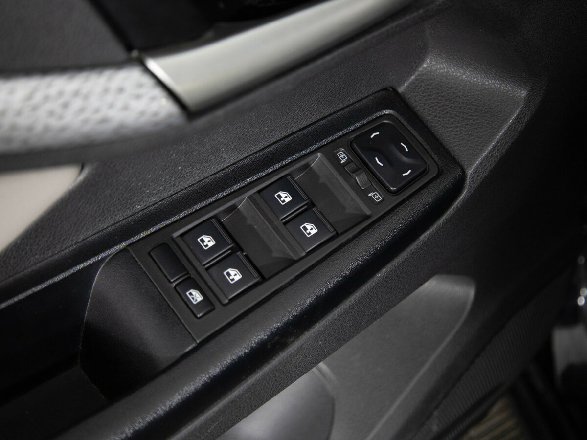 Купить Lada (ВАЗ) Vesta с пробегом. Фото: #11