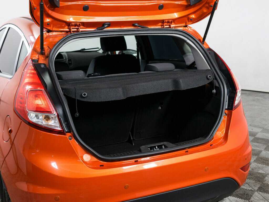 Купить Ford Fiesta с пробегом. Фото: #7