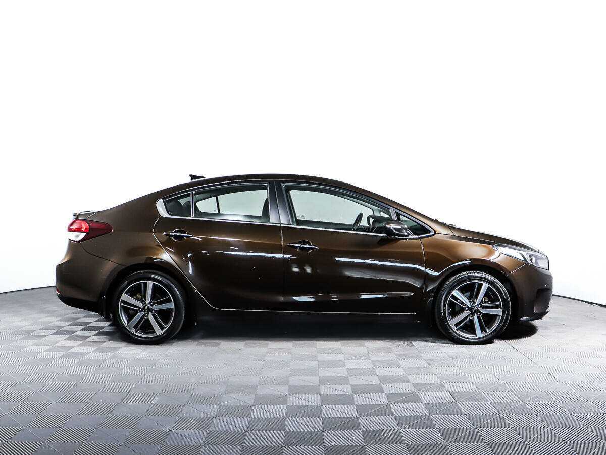 Купить Kia Cerato с пробегом. Фото: #3