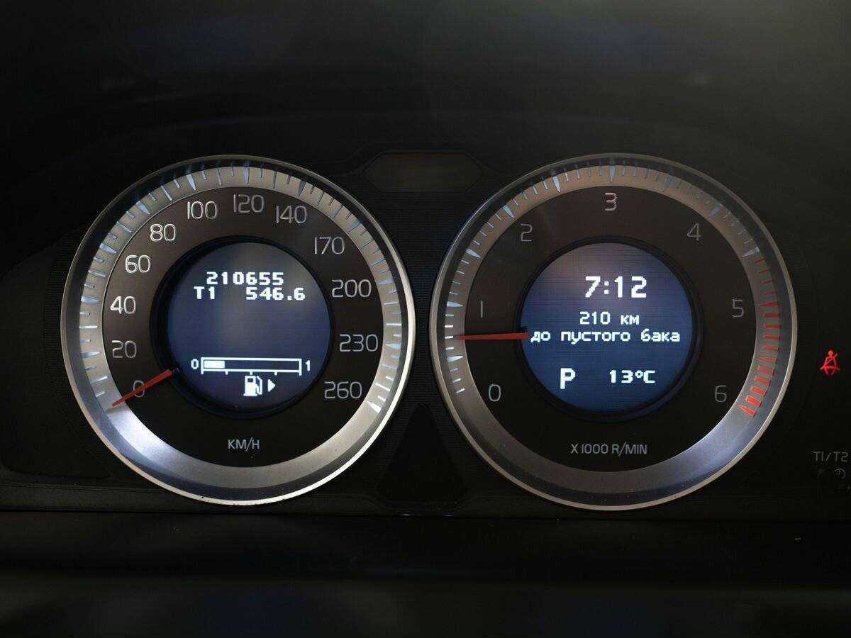 Купить Volvo XC60 с пробегом. Фото: #10