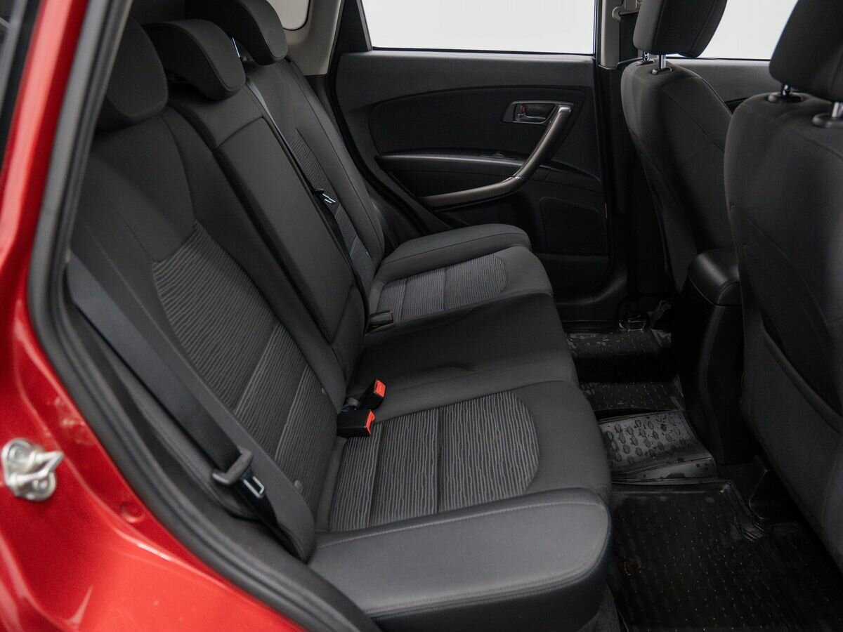 Купить FAW Besturn X80 с пробегом. Фото: #8