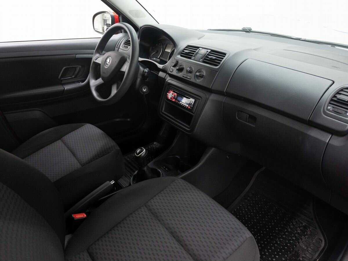 Купить Skoda Fabia с пробегом. Фото: #11