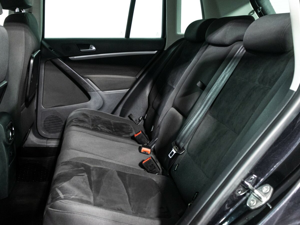 Купить Volkswagen Tiguan с пробегом. Фото: #9