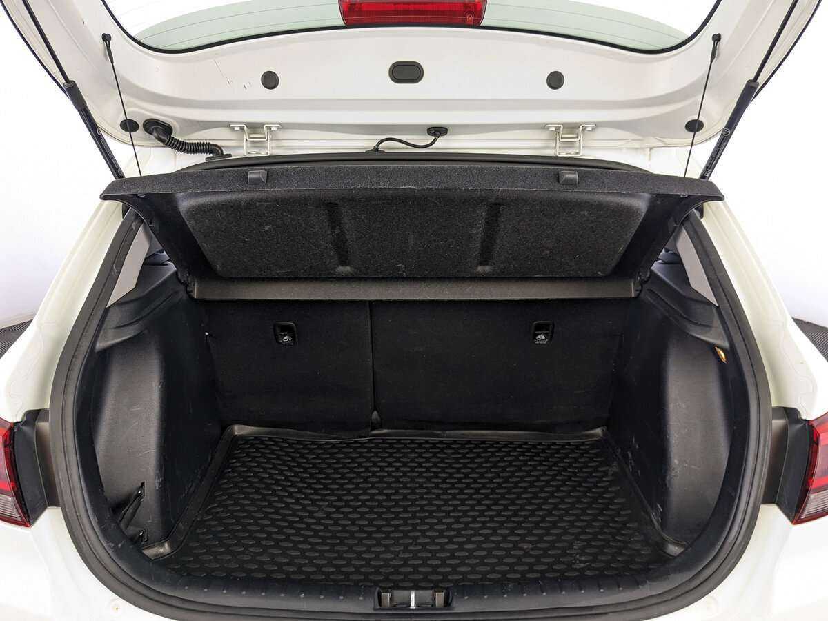 Купить Kia Rio с пробегом. Фото: #9