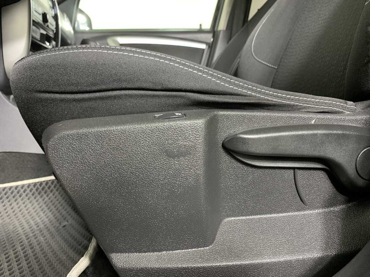 Купить Nissan Terrano с пробегом. Фото: #16