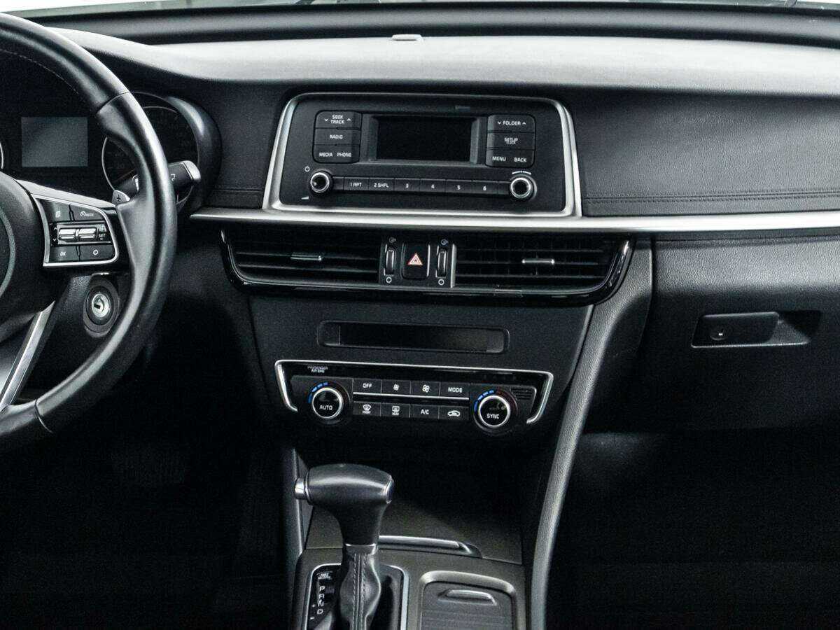 Купить Kia Optima с пробегом. Фото: #13