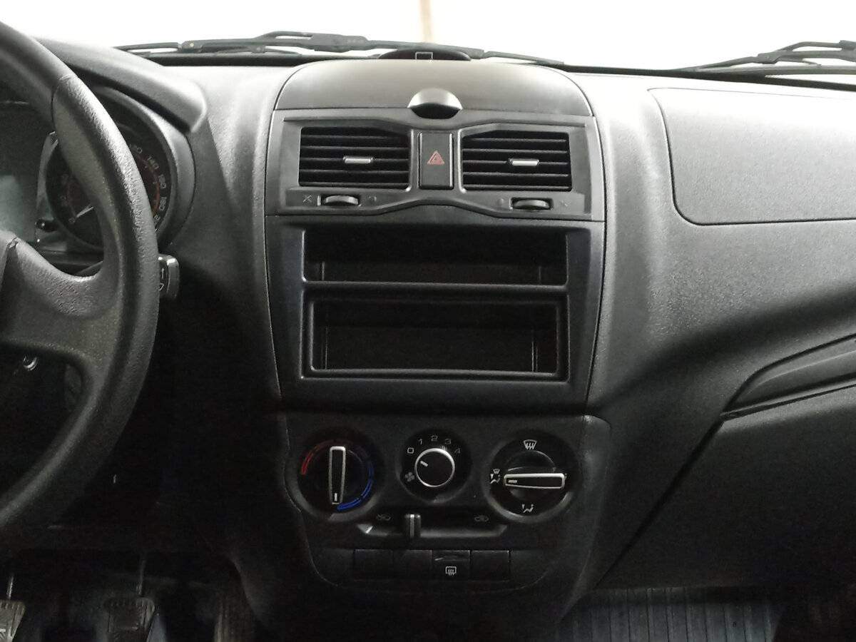 Купить Lada (ВАЗ) Granta с пробегом. Фото: #14