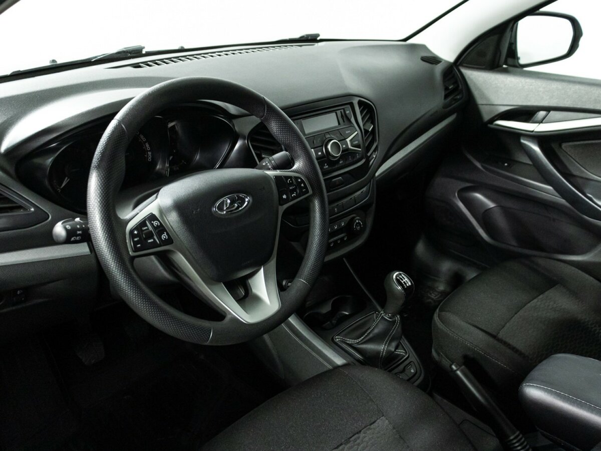 Купить Lada (ВАЗ) Vesta с пробегом. Фото: #10