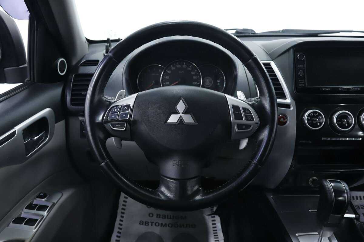 Купить Mitsubishi Pajero Sport с пробегом. Фото: #10