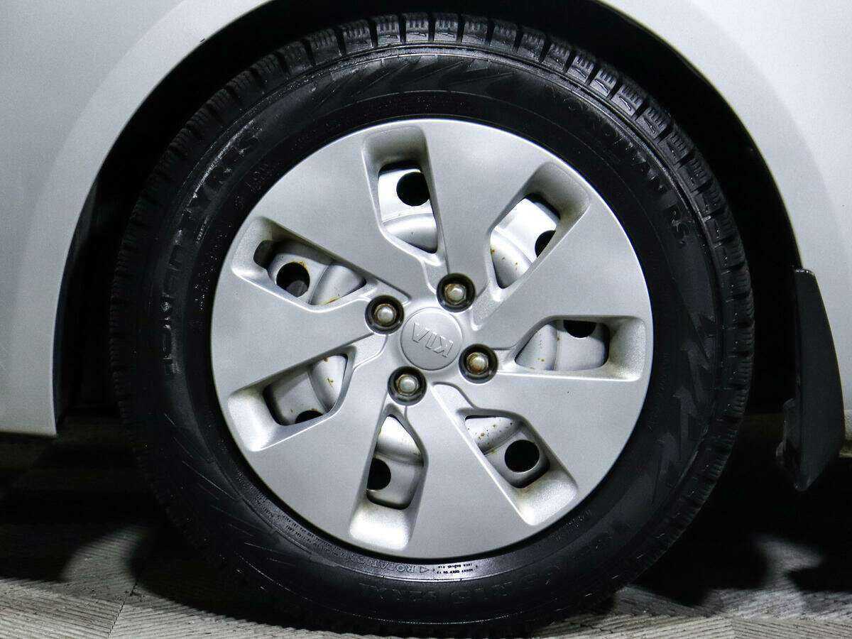 Купить Kia Rio с пробегом. Фото: #9