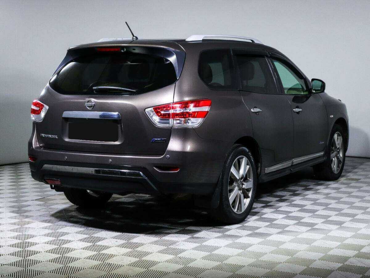 Купить Nissan Pathfinder с пробегом. Фото: #3