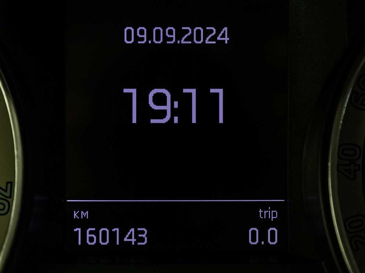 Купить Skoda Rapid с пробегом. Фото: #11