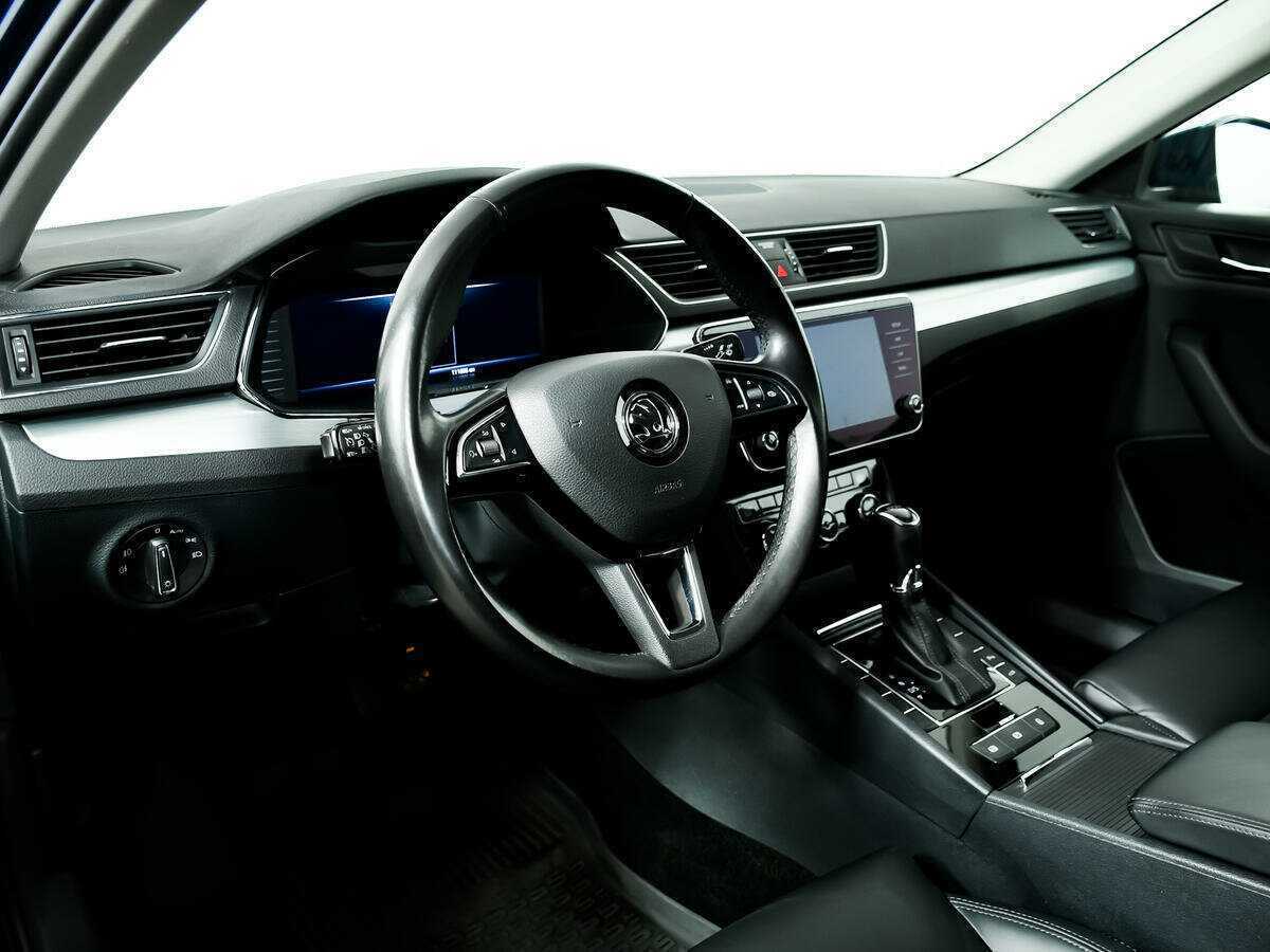 Купить Skoda Superb с пробегом. Фото: #12