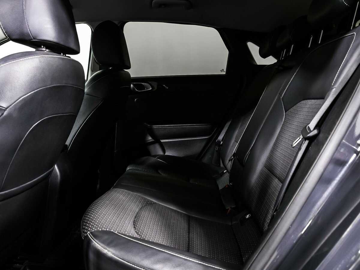 Купить Kia Ceed с пробегом. Фото: #12