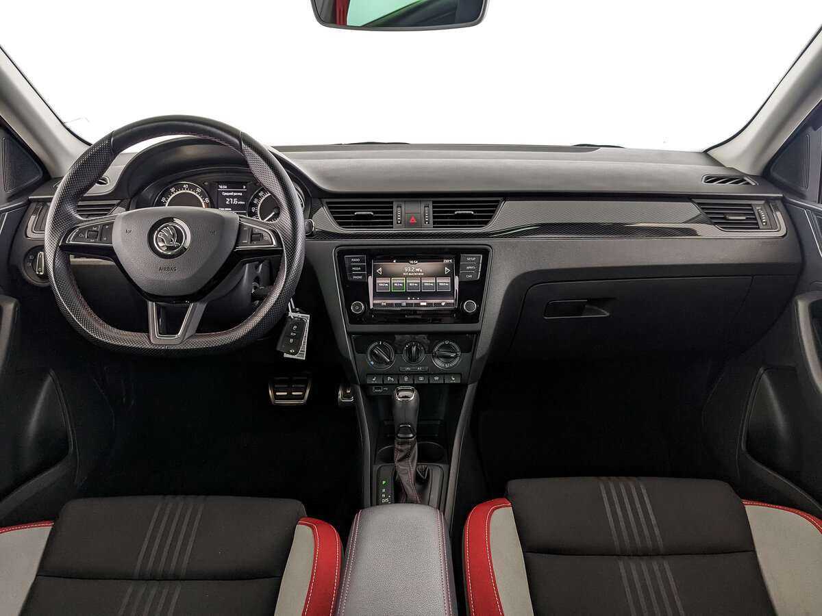 Купить Skoda Rapid с пробегом. Фото: #9