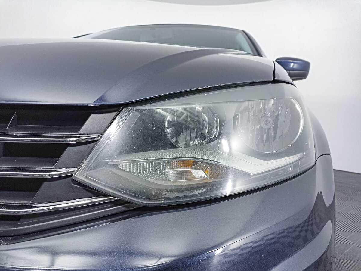 Купить Volkswagen Polo с пробегом. Фото: #16