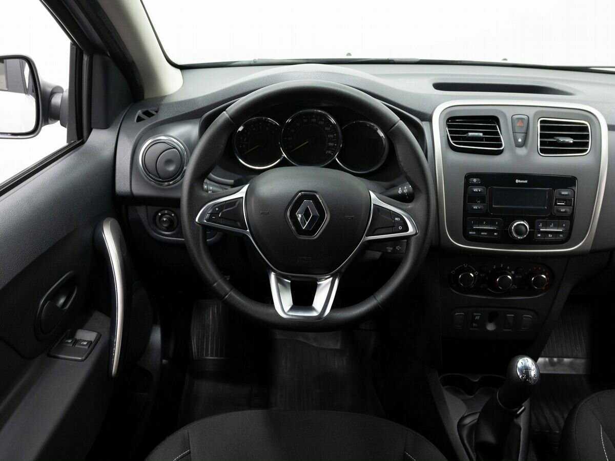Купить Renault Sandero с пробегом. Фото: #13