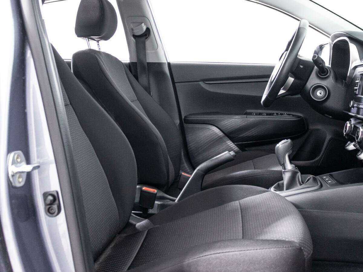 Купить Kia Rio с пробегом. Фото: #14