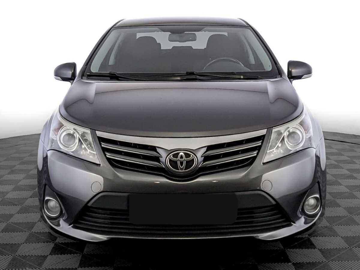 Купить Toyota Avensis с пробегом. Фото: #1