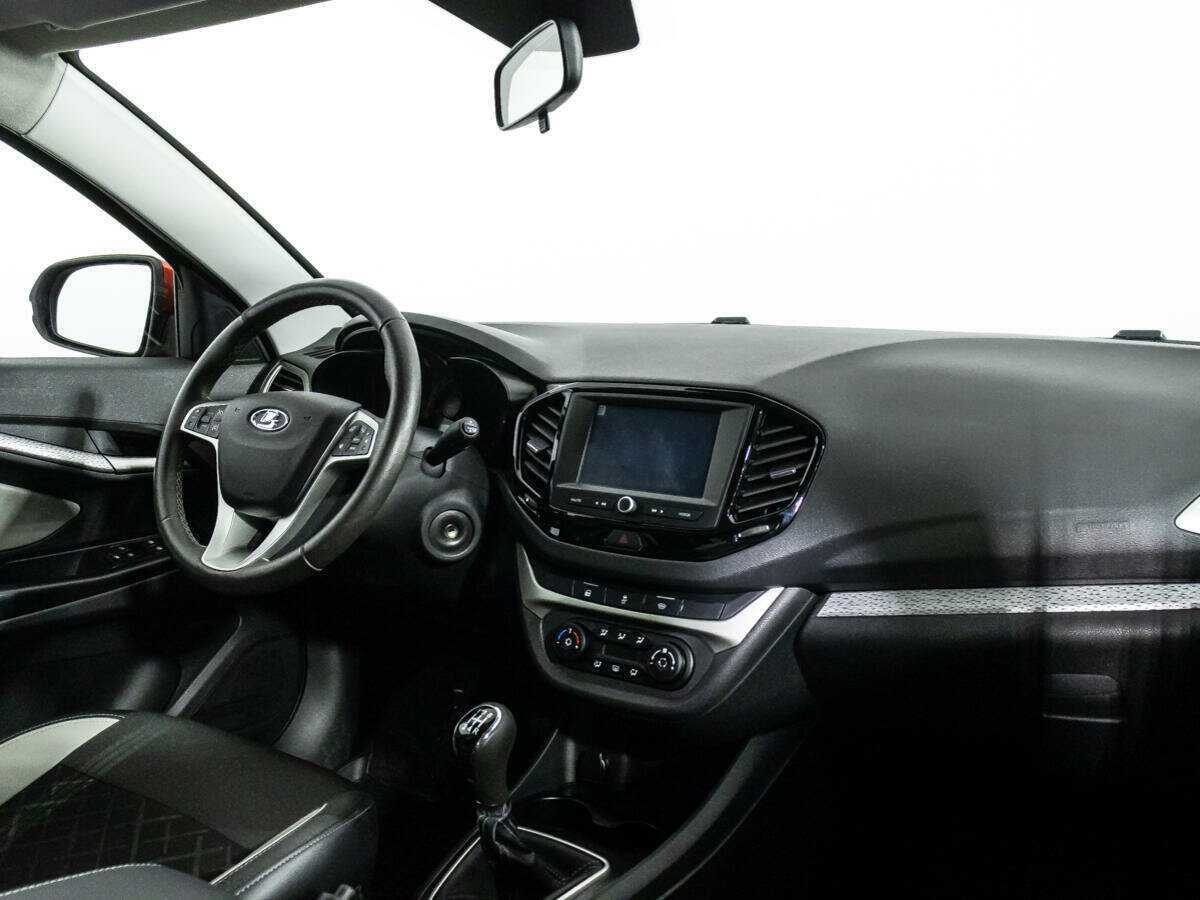 Купить Lada (ВАЗ) Vesta с пробегом. Фото: #8