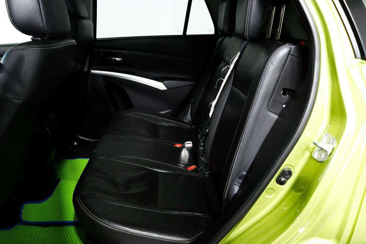 Купить Suzuki SX4 с пробегом. Фото: #11