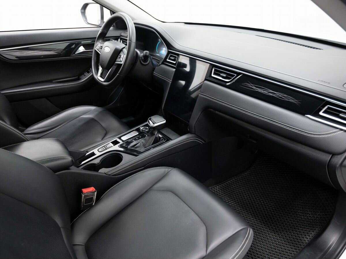 Купить JAC J7 с пробегом. Фото: #10