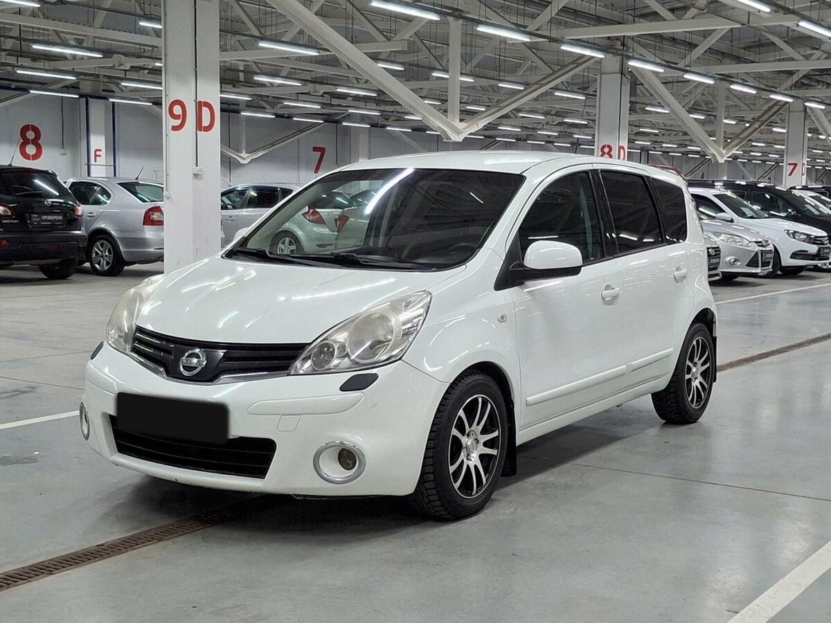 Купить Nissan Note с пробегом. Посмотреть фото