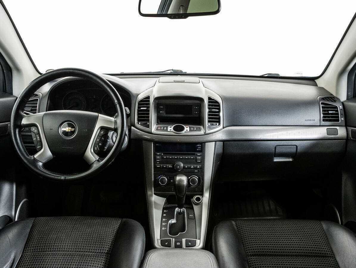 Купить Chevrolet Captiva с пробегом. Фото: #9