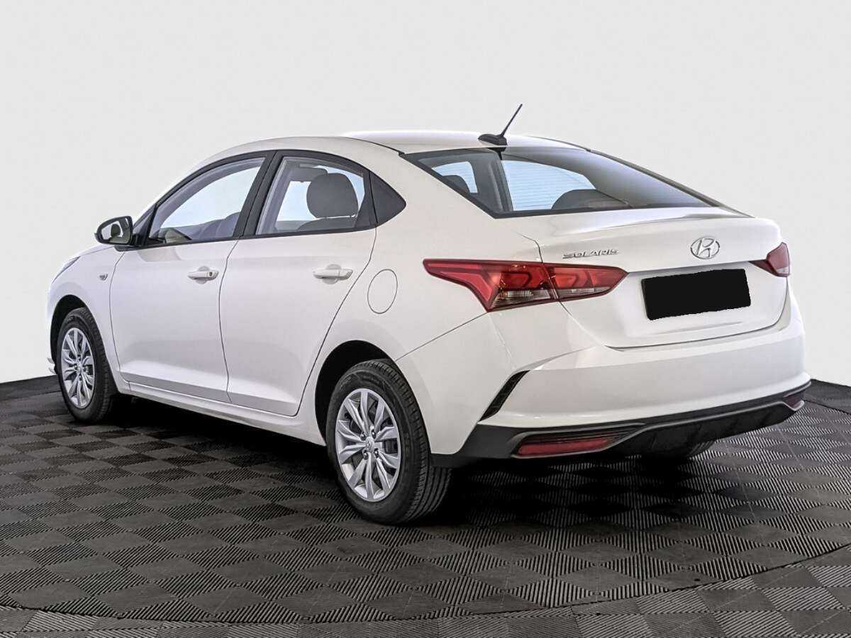 Купить Hyundai Solaris с пробегом. Фото: #6