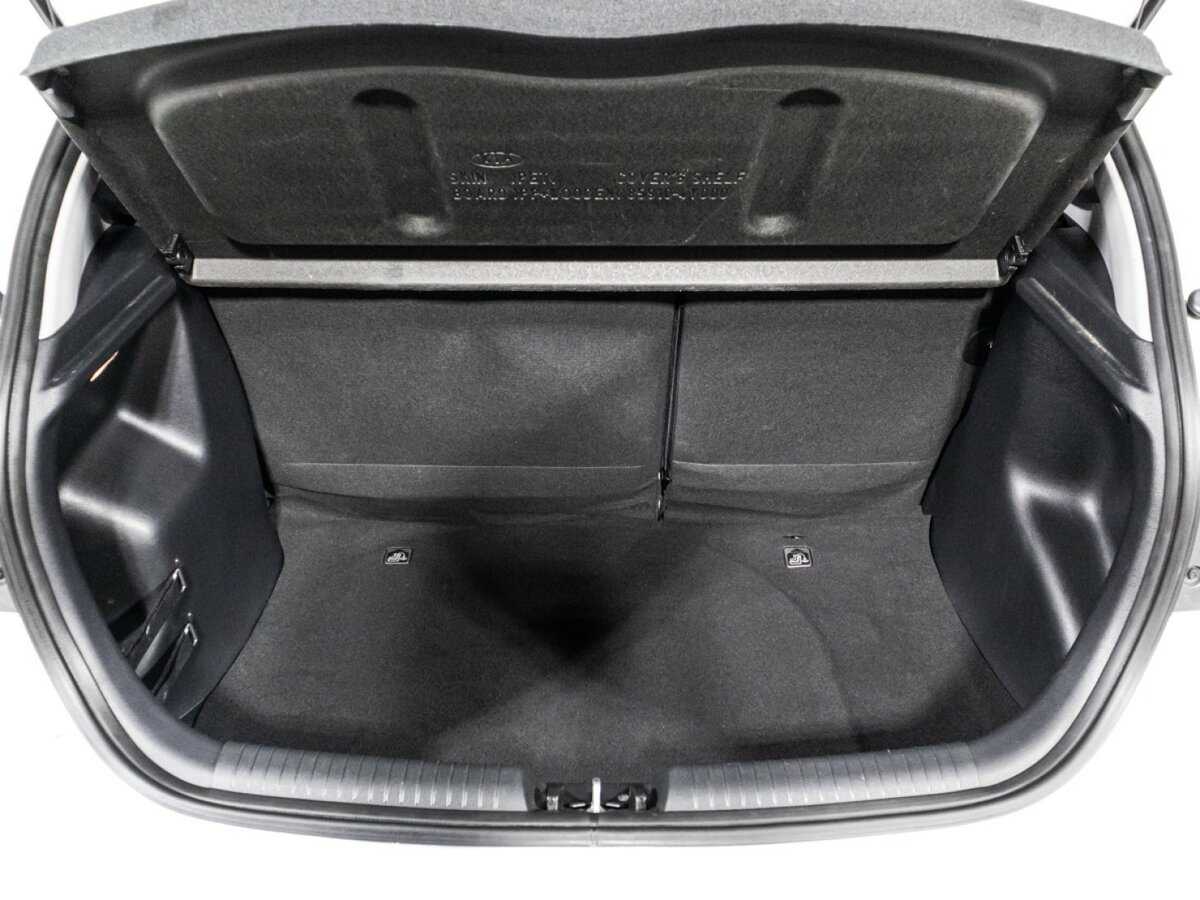 Купить Kia Rio с пробегом. Фото: #14