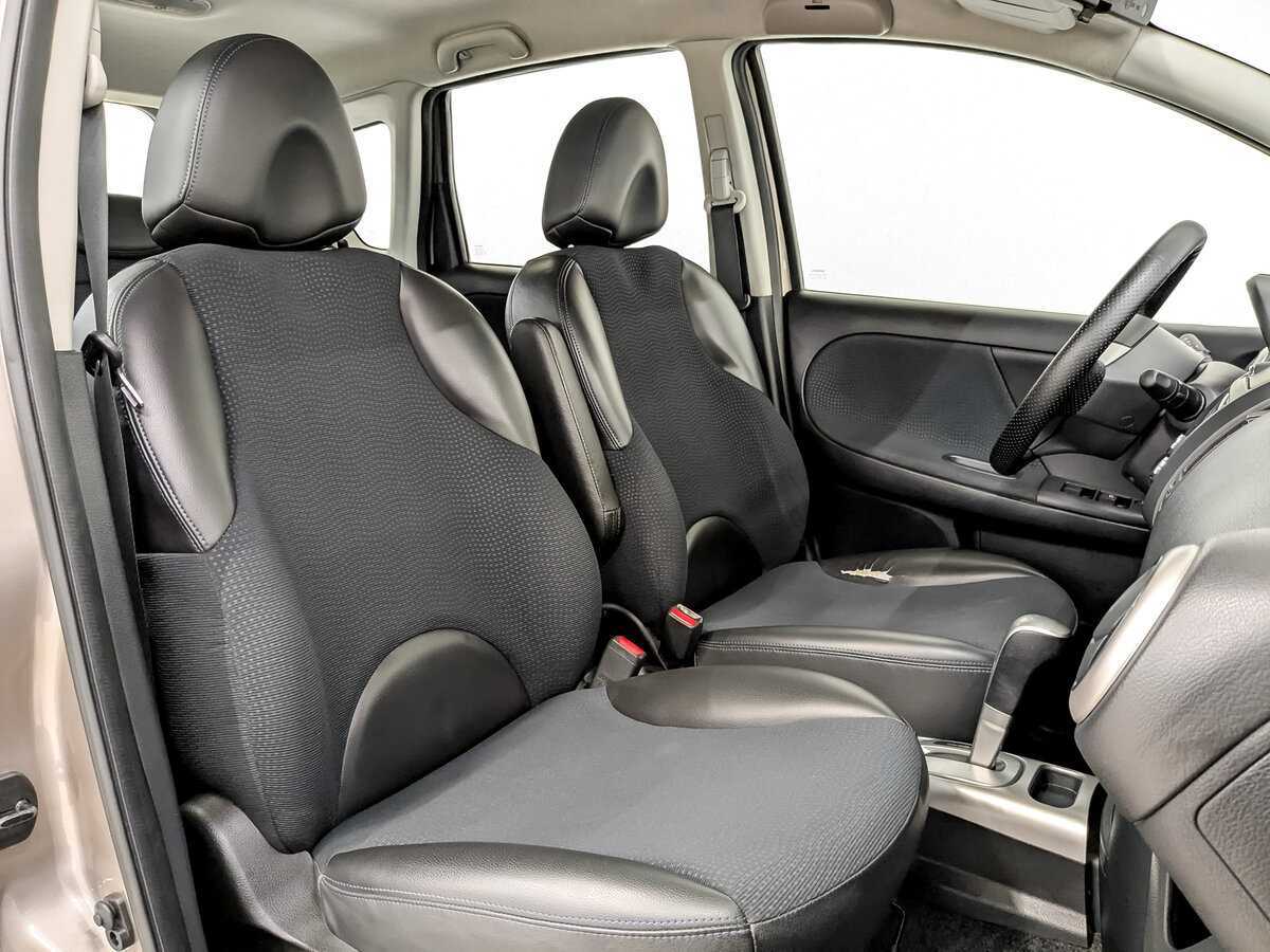 Купить Nissan Note с пробегом. Фото: #22