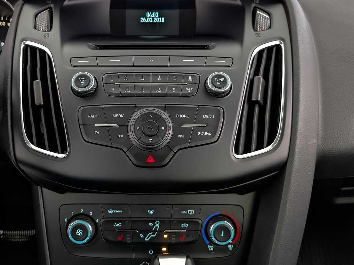 Купить Ford Focus с пробегом. Фото: #16