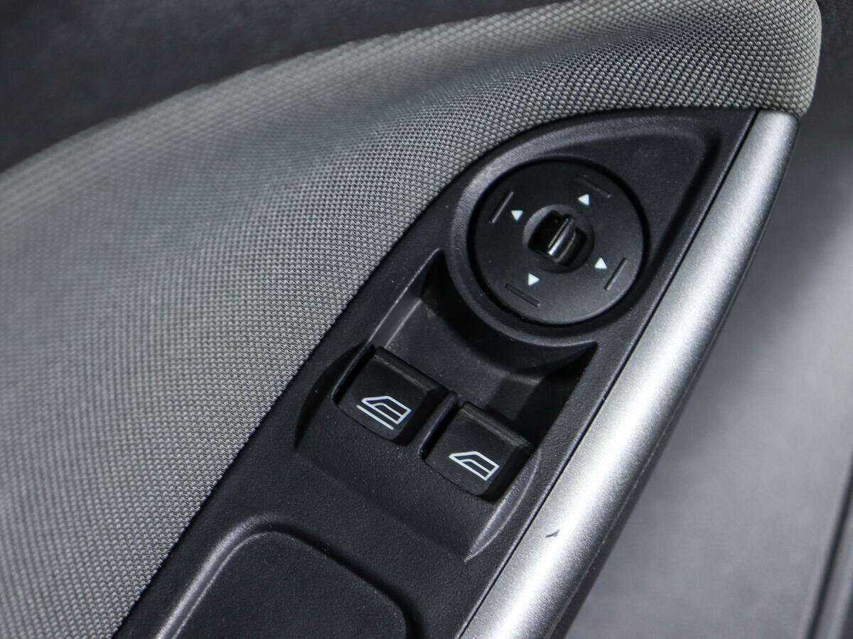 Купить Ford Focus с пробегом. Фото: #15