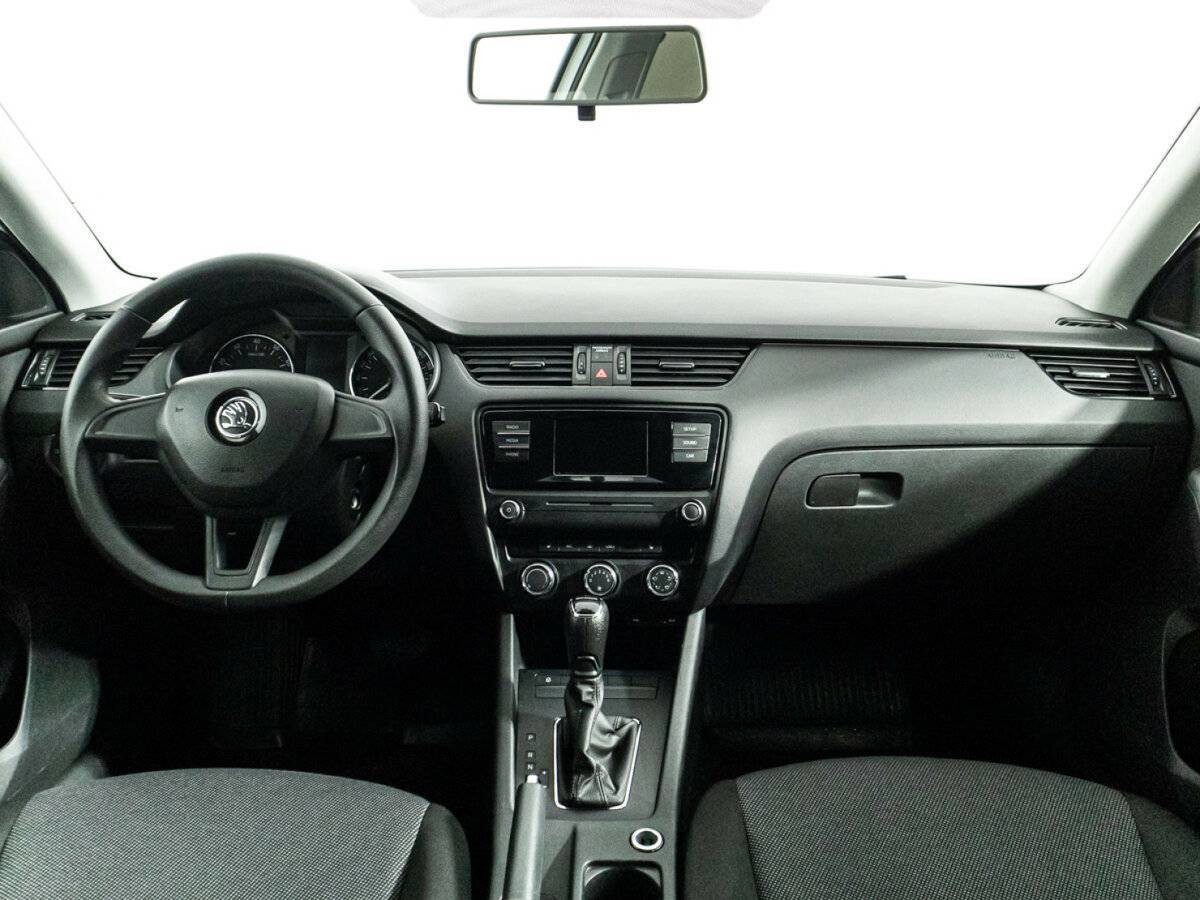 Купить Skoda Octavia с пробегом. Фото: #12