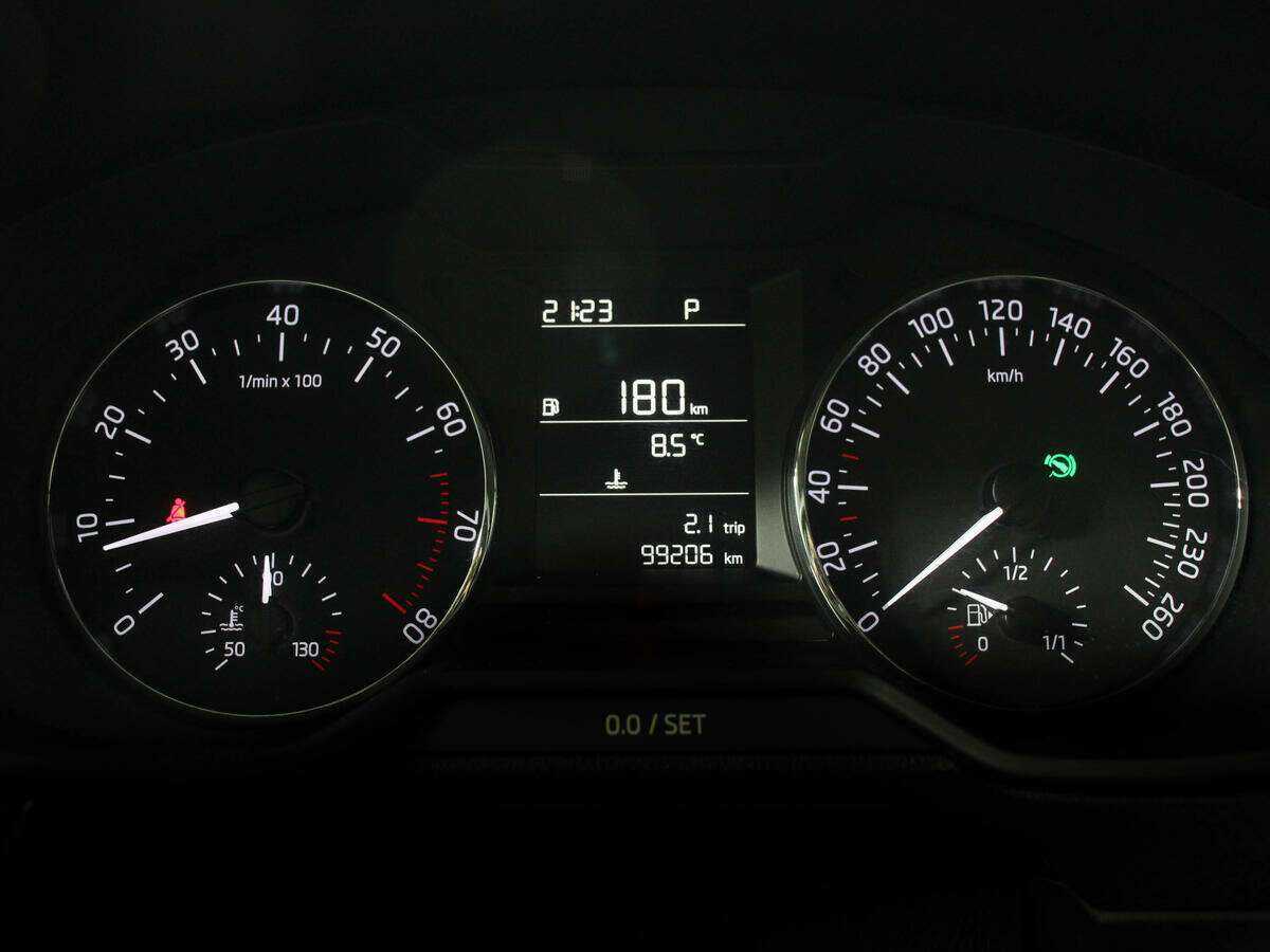 Купить Skoda Octavia с пробегом. Фото: #9