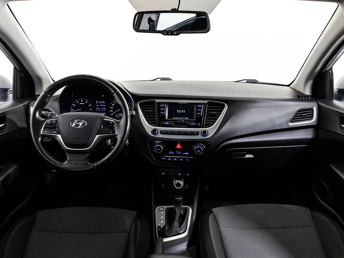 Купить Hyundai Solaris с пробегом. Фото: #7