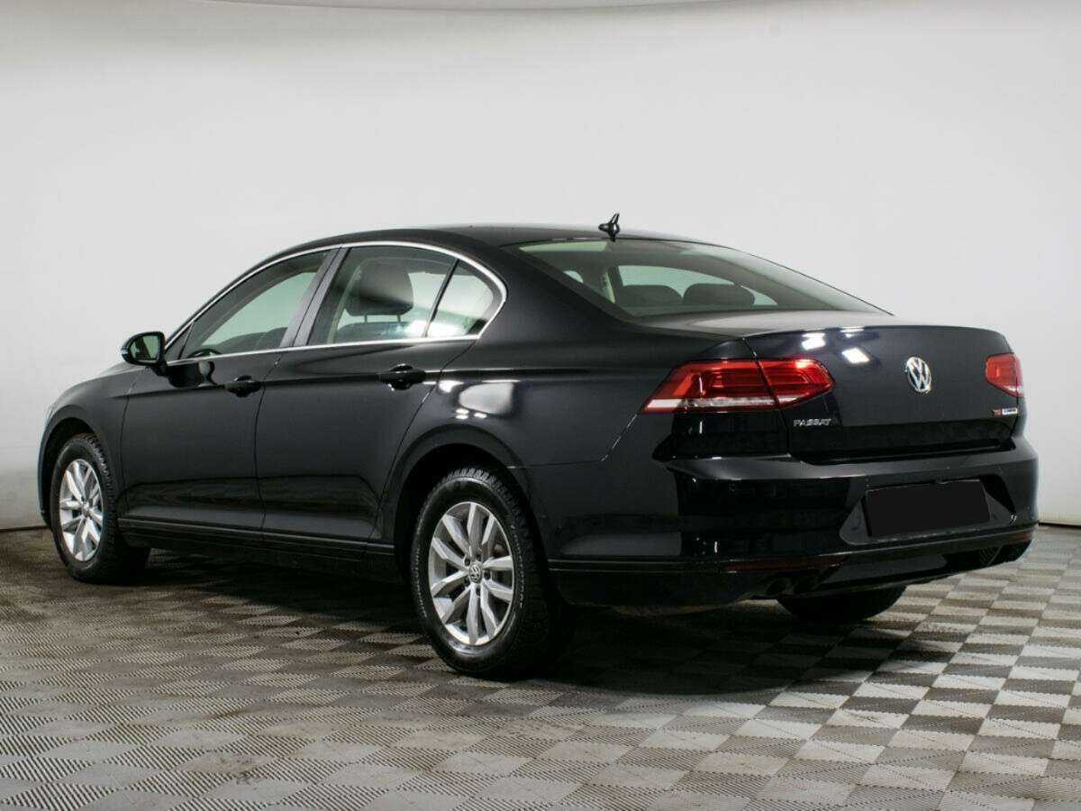 Купить Volkswagen Passat с пробегом. Фото: #5