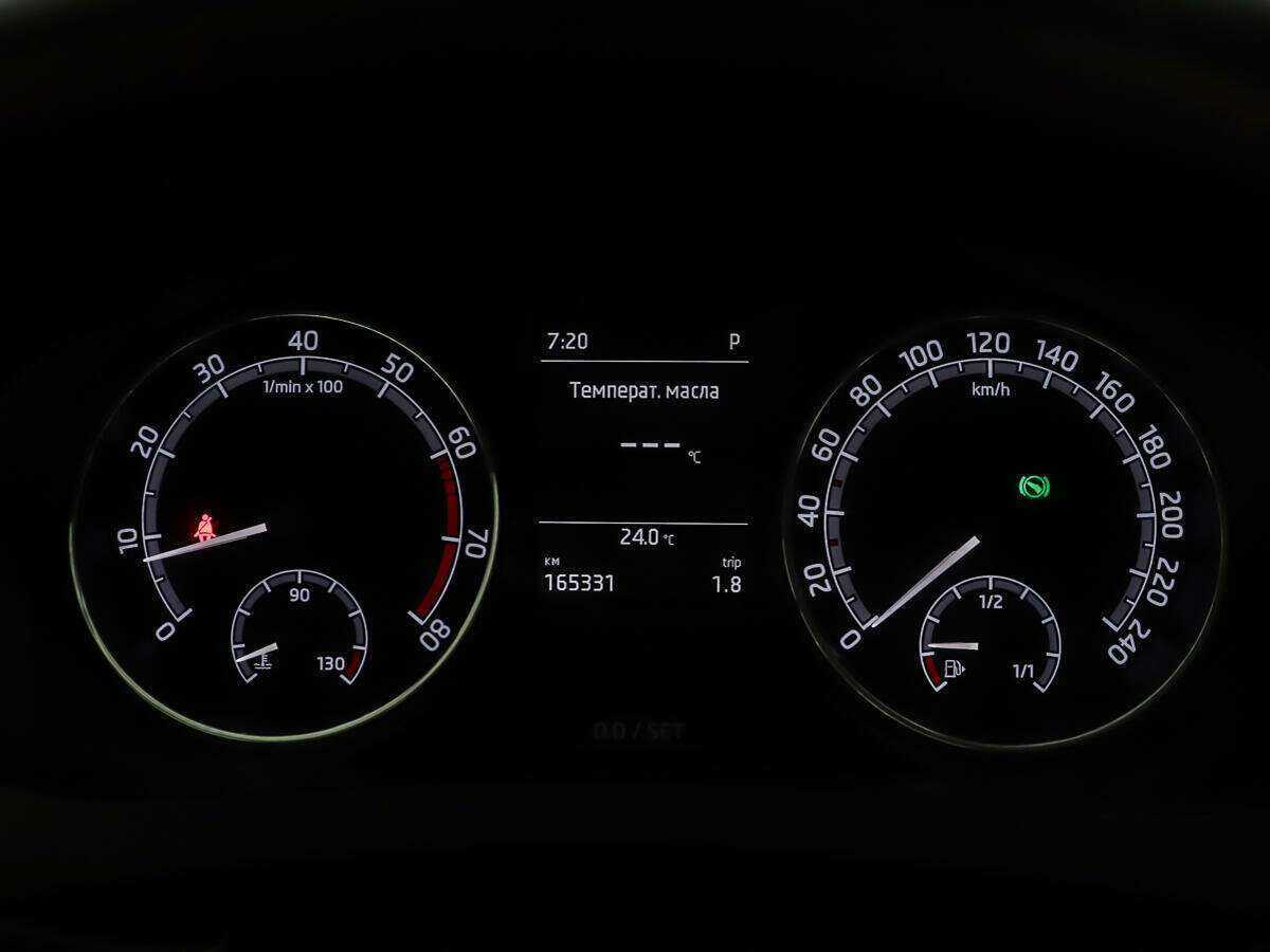 Купить Skoda Rapid с пробегом. Фото: #15