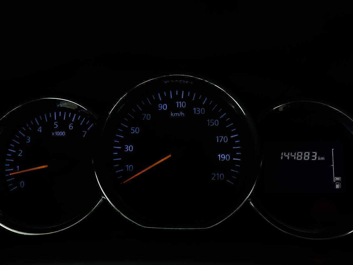 Купить Renault Sandero с пробегом. Фото: #10