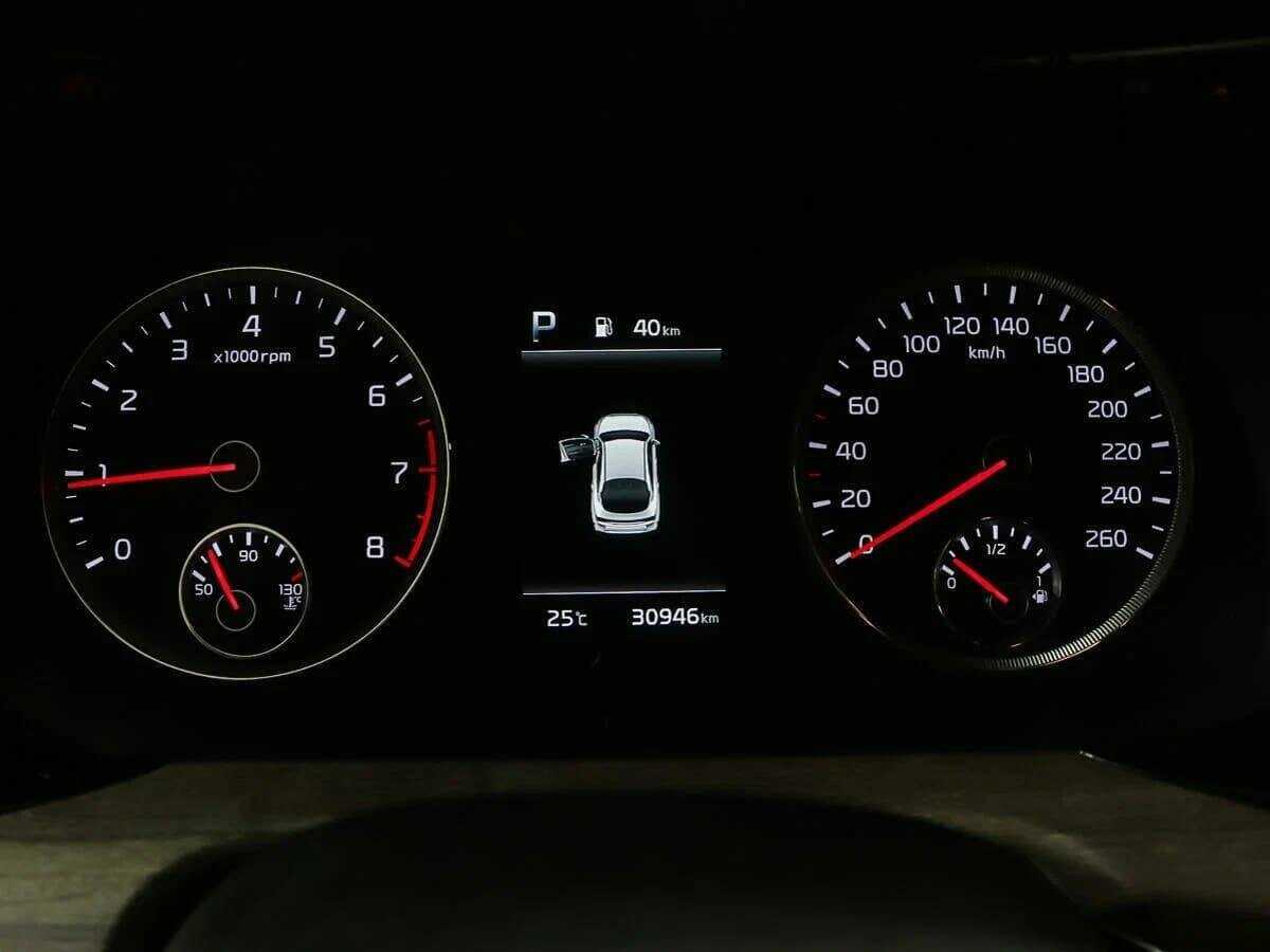 Купить Kia K5 с пробегом. Фото: #8