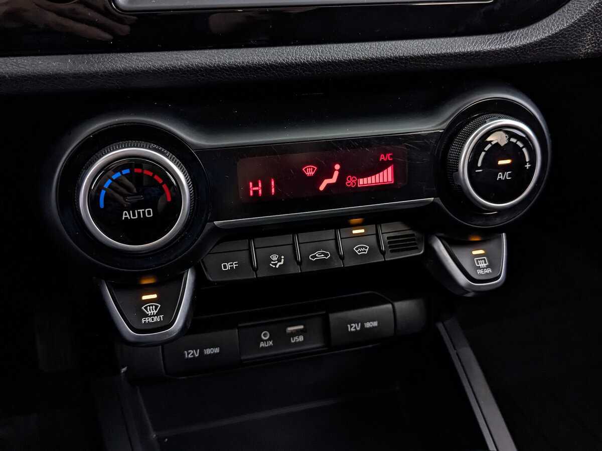 Купить Kia Rio с пробегом. Фото: #18