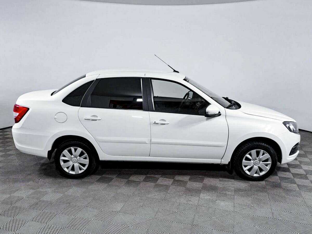 Купить Lada (ВАЗ) Granta с пробегом. Фото: #3