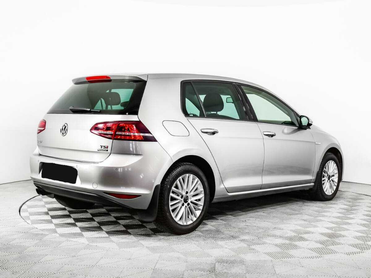 Купить Volkswagen Golf с пробегом. Фото: #4