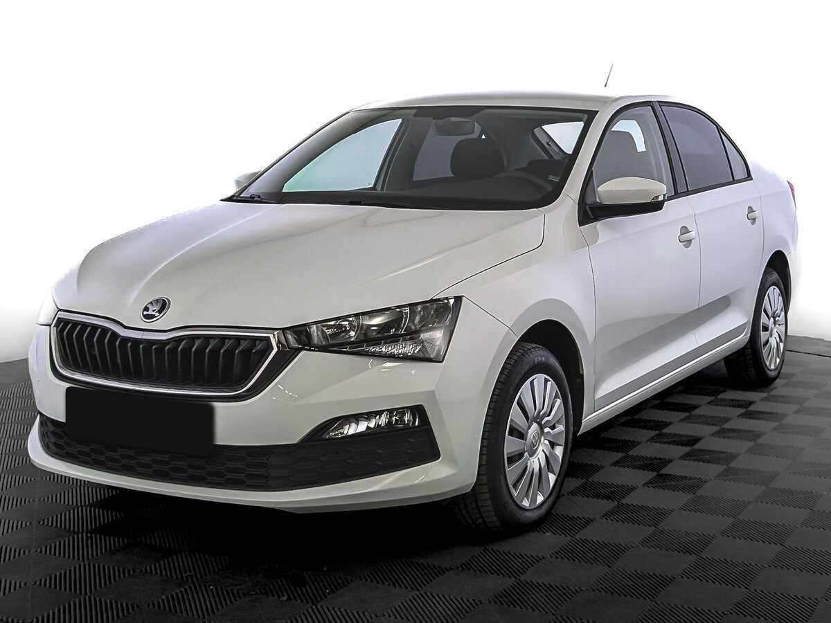 Купить Skoda Rapid с пробегом. Посмотреть фото