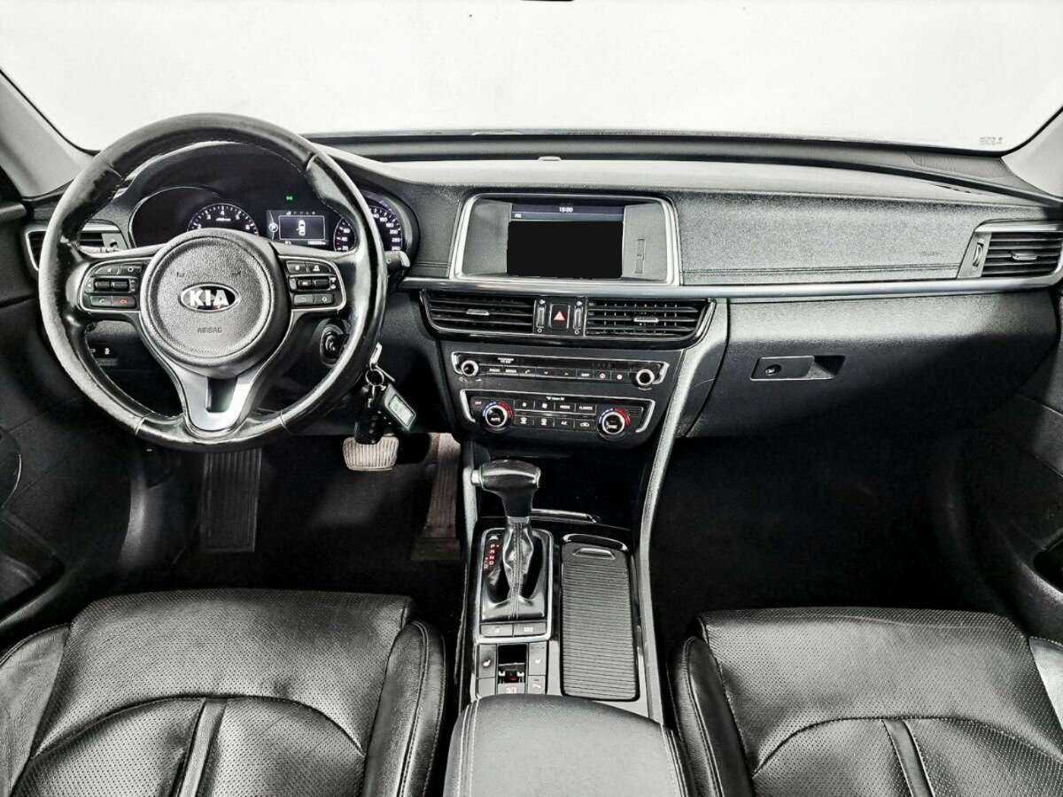 Купить Kia Optima с пробегом. Фото: #9