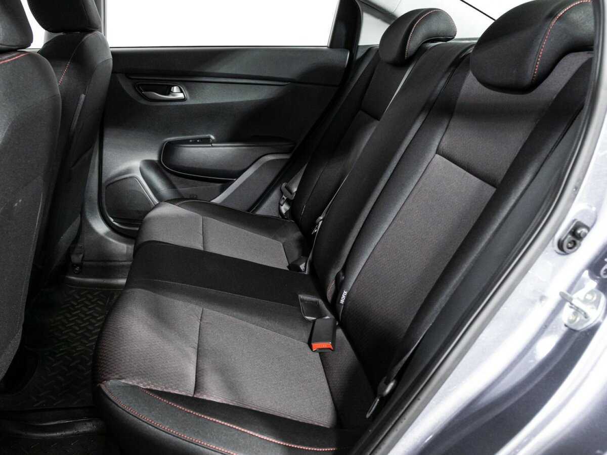 Купить Kia Rio с пробегом. Фото: #9