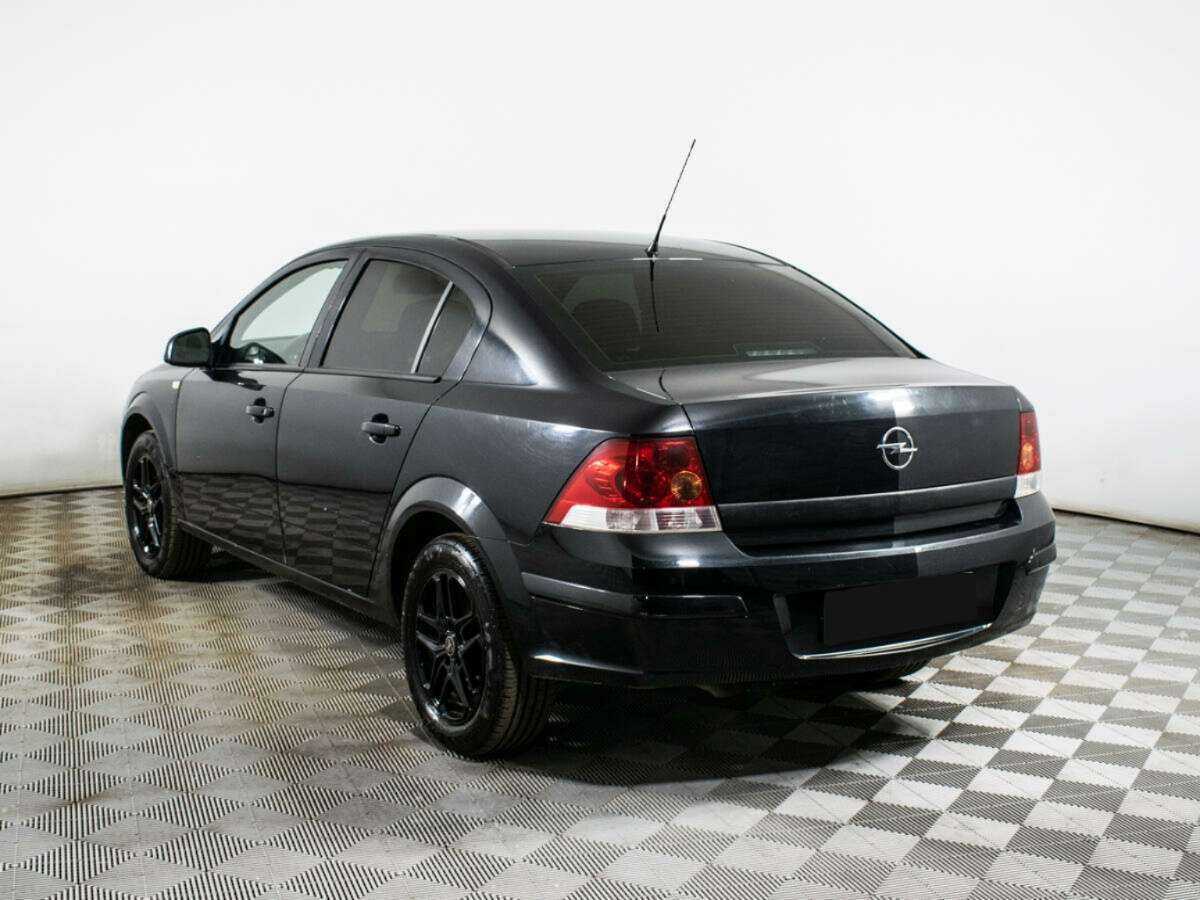 Купить Opel Astra с пробегом. Фото: #5